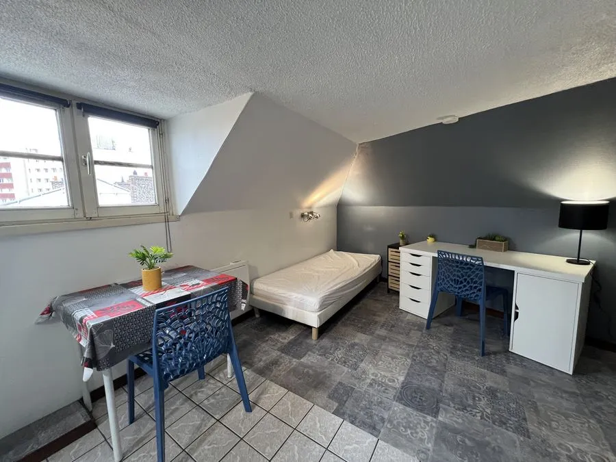 STUDIO - PETIT PRIX - IDEAL ETUDIANT