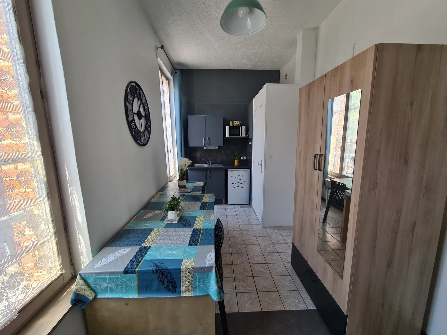 STUDIO - EAU ET WIFI COMPRIS  - IDEAL PREPA WALLON