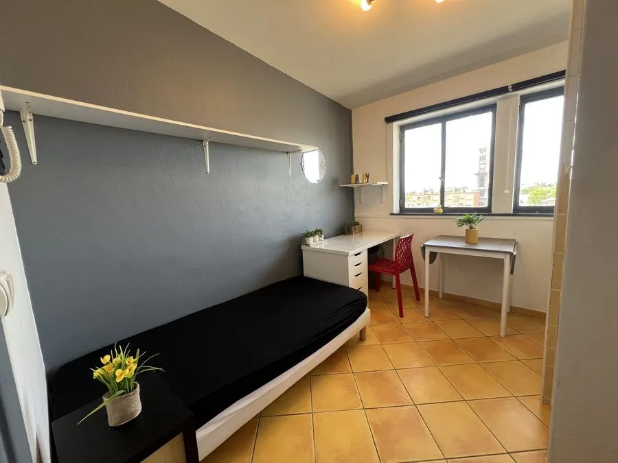 STUDETTE - PLACE D'ARMES - VALENCIENNES