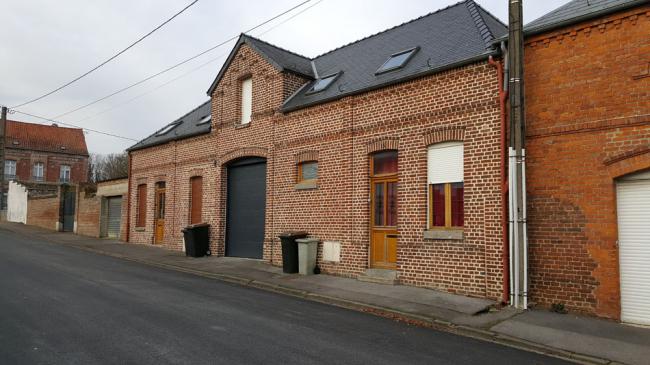 MAISON AVEC 2 CHAMBRES