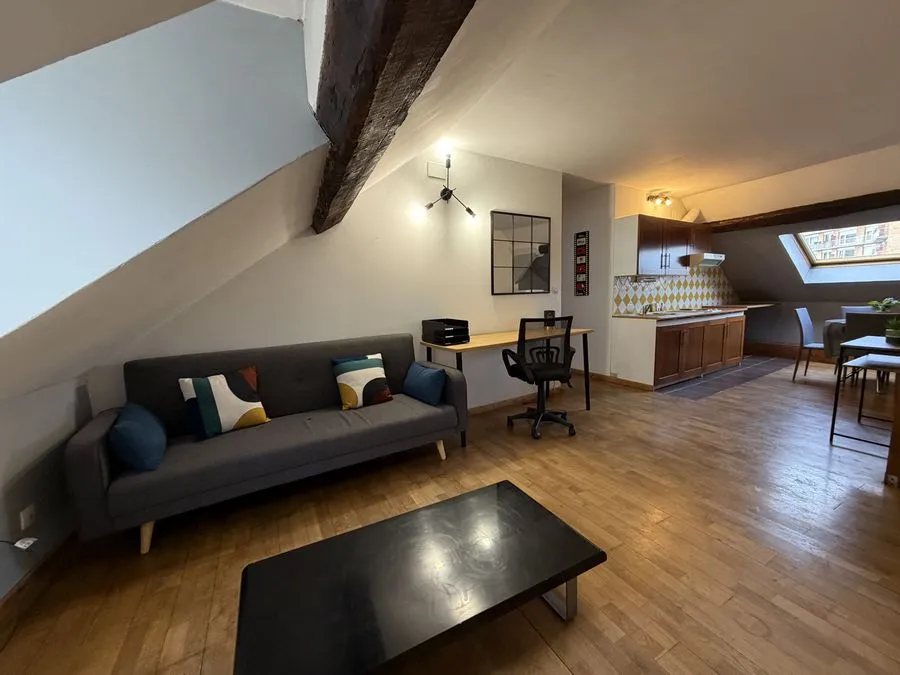 TYPE 2 - HYPERCENTRE - IDEAL ETUDIANT