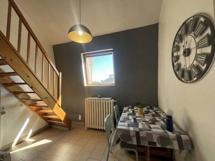 DUPLEX - GARE - 4 MINUTES DU LYCEE WALLON