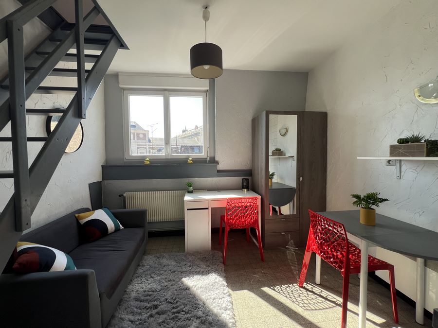 DUPLEX - GARE - 5 MINUTES DU LYCEE WALLON