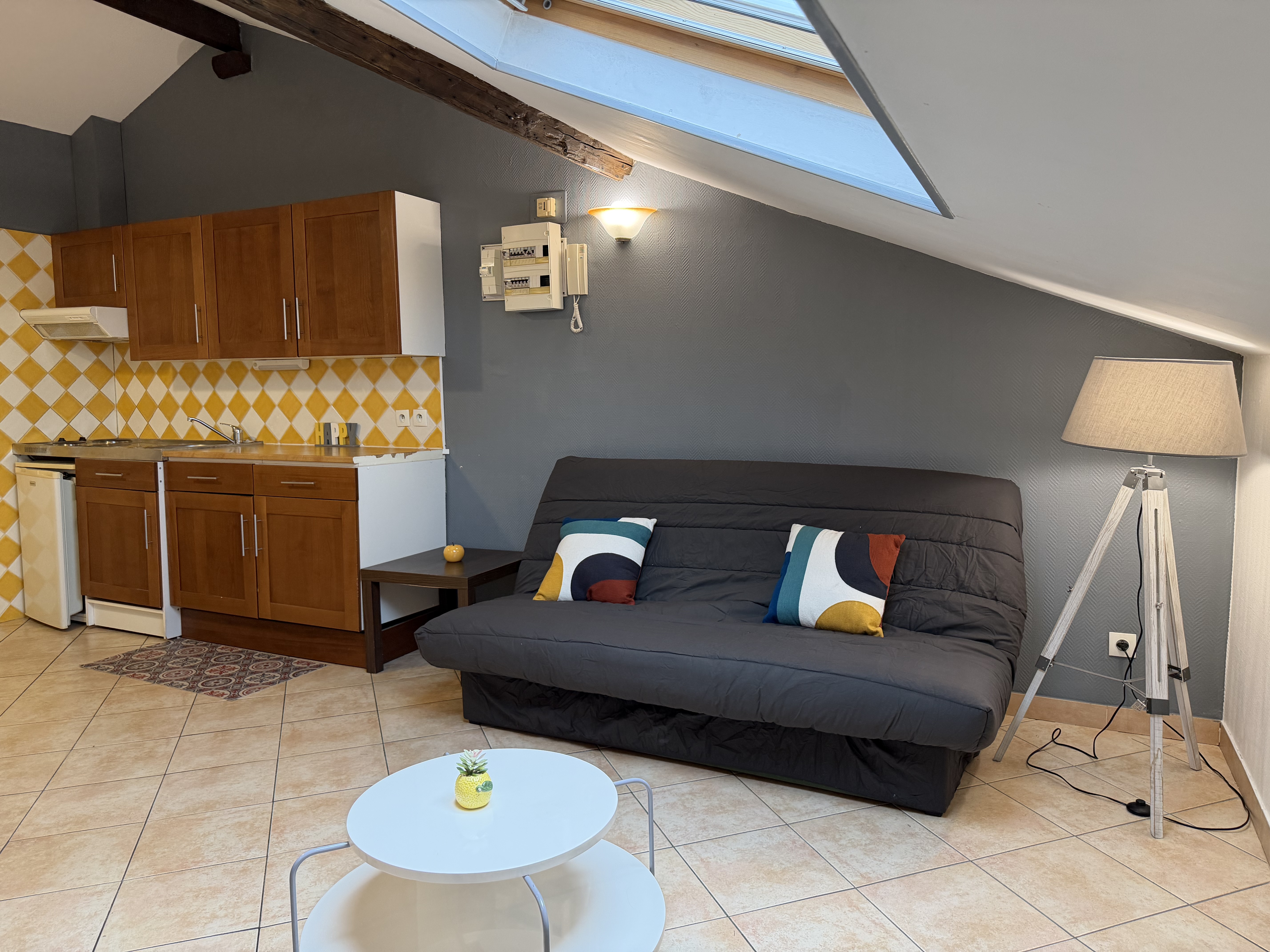 TYPE 2 - PROCHE GARE SNCF - CENTRE VILLE